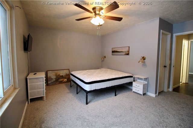 44 Sitting Bull Drive, St Albans, WV 25177