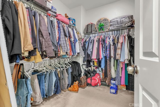 675 S Mandarin, Rialto, CA 92376