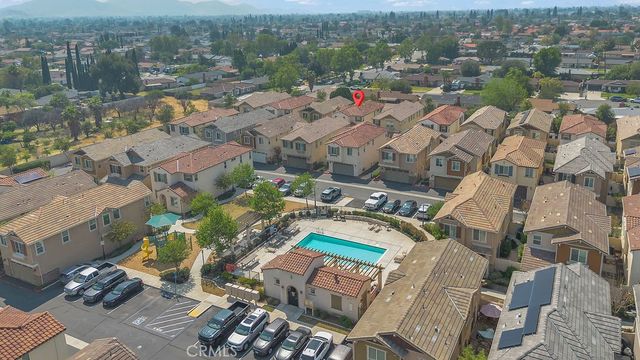 675 S Mandarin, Rialto, CA 92376