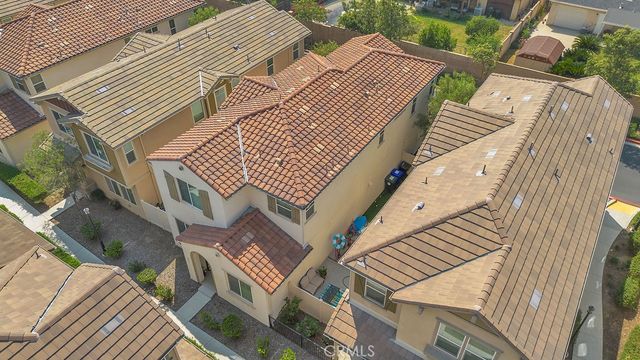 675 S Mandarin, Rialto, CA 92376