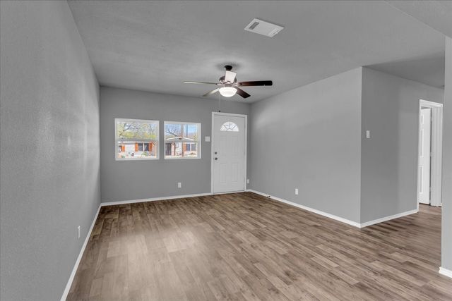 606 S Contemporary Drive, Sherman, TX 75092