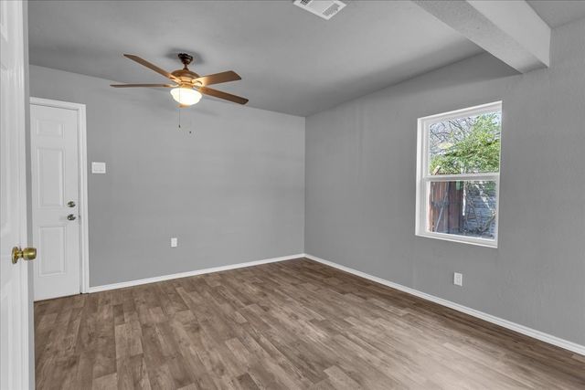 606 S Contemporary Drive, Sherman, TX 75092