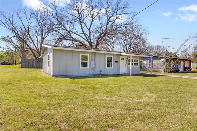 606 S Contemporary Drive, Sherman, TX 75092