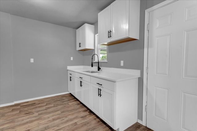 606 S Contemporary Drive, Sherman, TX 75092