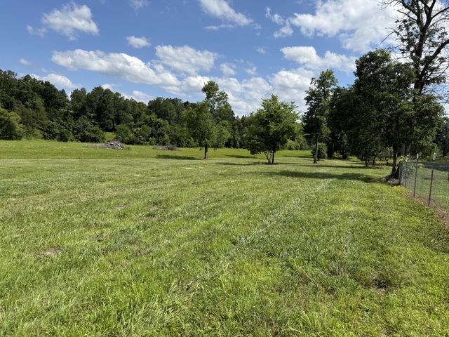 750 Railroad Rd, Wartrace, TN 37183