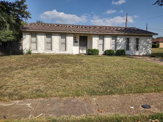 6926 Balalaika Road, Dallas, TX 75241