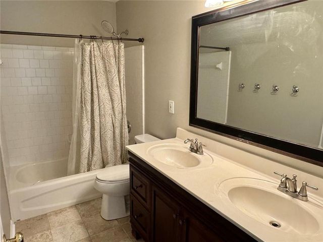 230 Albrighton Court, Suwanee, GA 30024