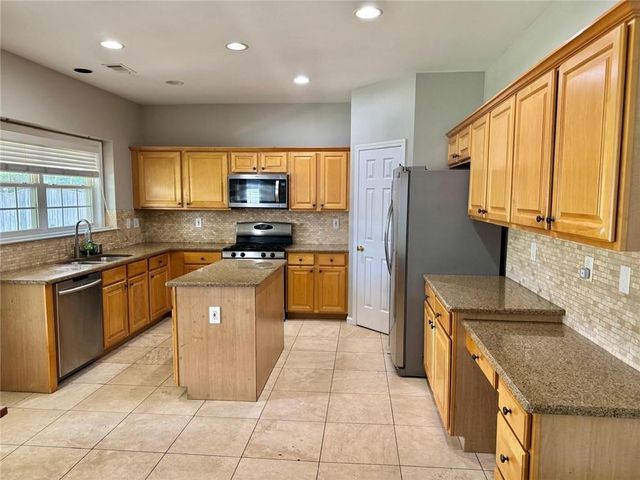 230 Albrighton Court, Suwanee, GA 30024