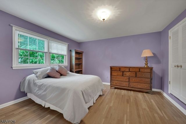 23 Haller Dr, Cedar Grove Twp., NJ 07009