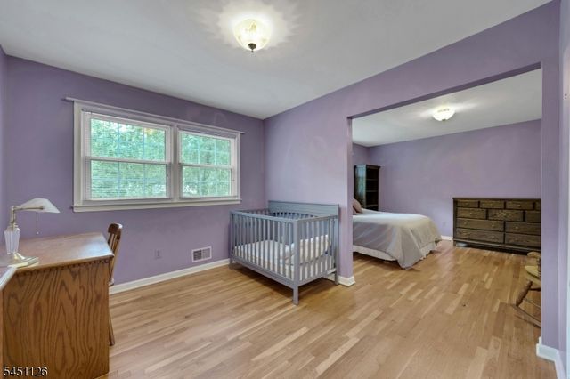23 Haller Dr, Cedar Grove Twp., NJ 07009