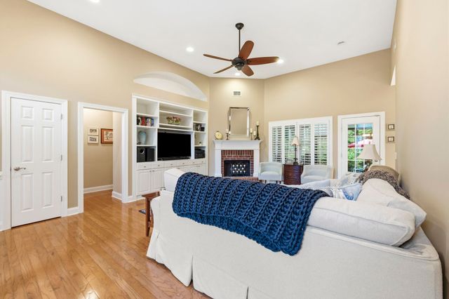 37 Highwood Circle, Murrells Inlet, SC 29576
