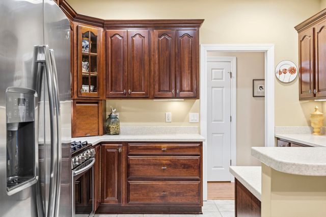 37 Highwood Circle, Murrells Inlet, SC 29576