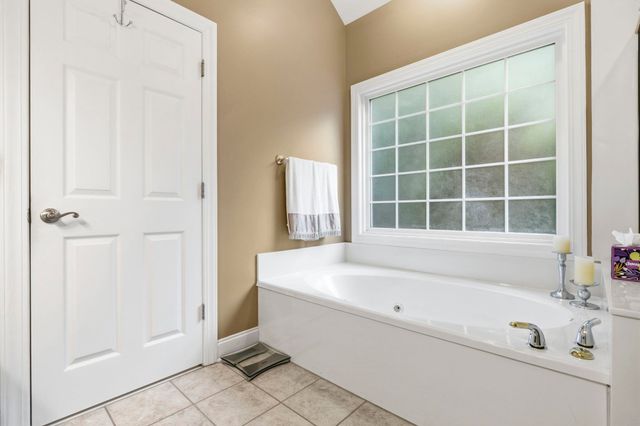 37 Highwood Circle, Murrells Inlet, SC 29576