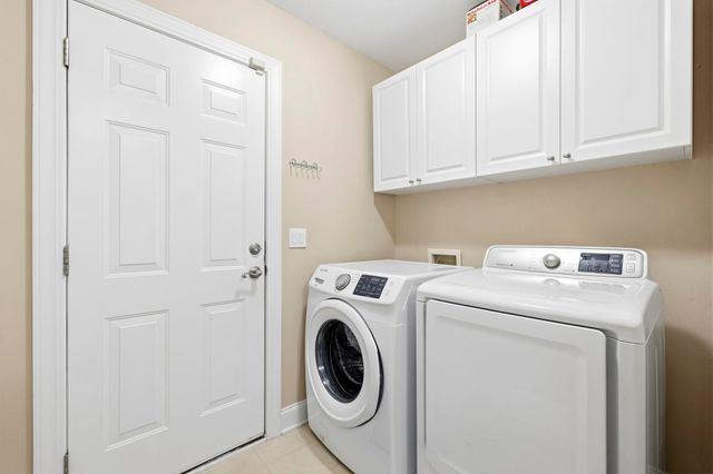 37 Highwood Circle, Murrells Inlet, SC 29576