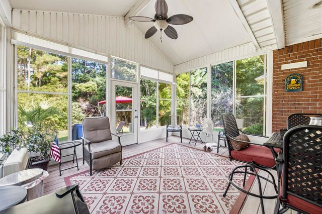 37 Highwood Circle, Murrells Inlet, SC 29576