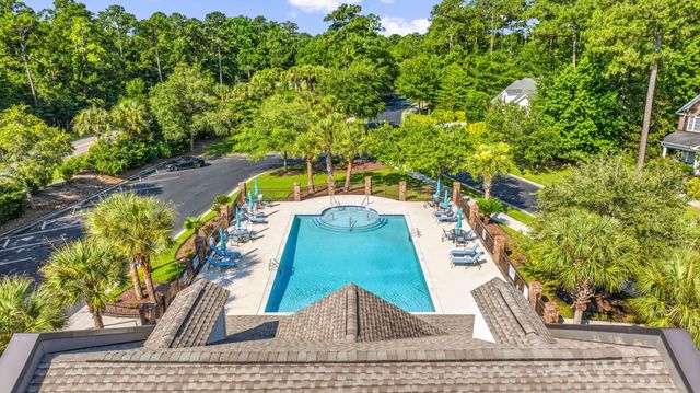 37 Highwood Circle, Murrells Inlet, SC 29576