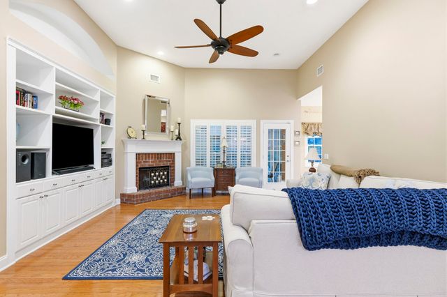 37 Highwood Circle, Murrells Inlet, SC 29576