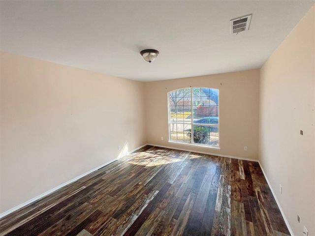 1203 Whitecreek Drive, Glenn Heights, TX 75154