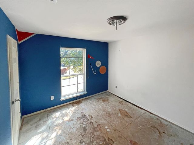 1203 Whitecreek Drive, Glenn Heights, TX 75154