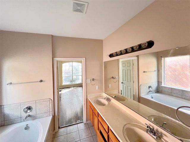 1203 Whitecreek Drive, Glenn Heights, TX 75154