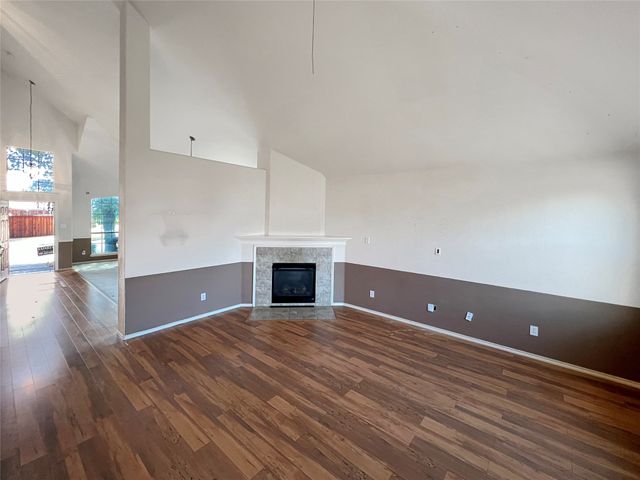 1203 Whitecreek Drive, Glenn Heights, TX 75154