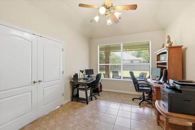 16632 Malaga Hills DR, Round Rock, TX 78681