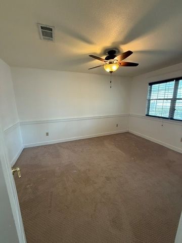 1379 Gilman Road, Kennedale, TX 76140