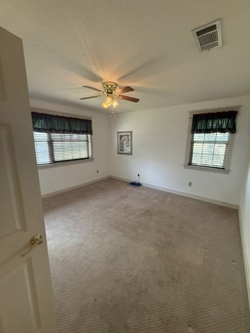 1379 Gilman Road, Kennedale, TX 76140