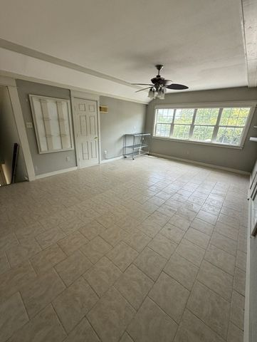 1379 Gilman Road, Kennedale, TX 76140