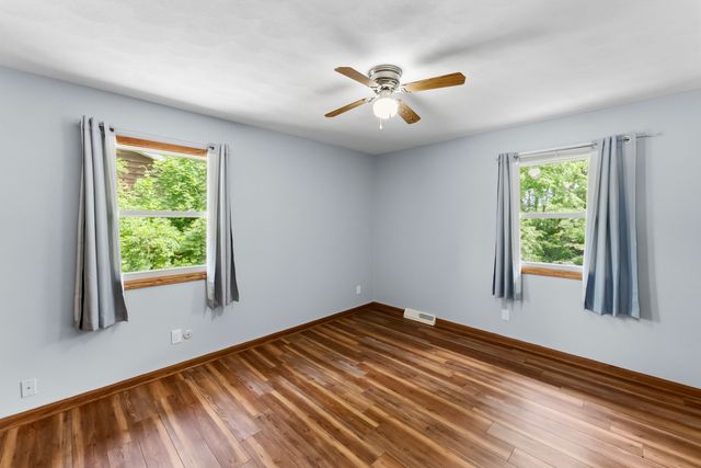 8145 54TH Street Court, Coal Valley, IL 61240