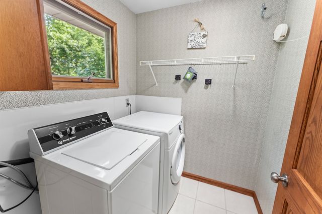 8145 54TH Street Court, Coal Valley, IL 61240