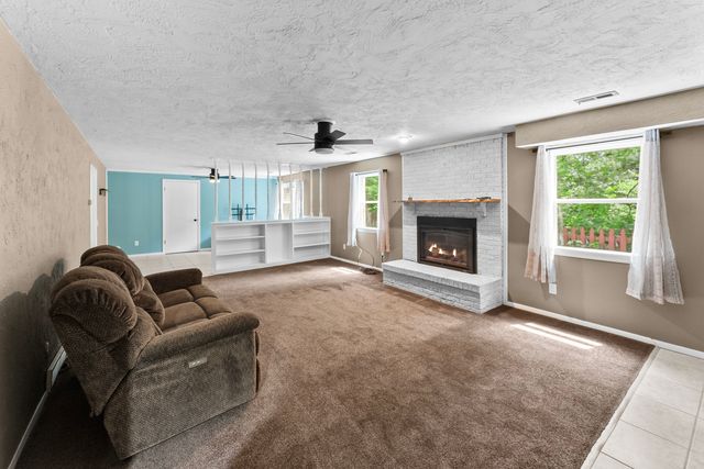8145 54TH Street Court, Coal Valley, IL 61240