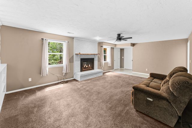 8145 54TH Street Court, Coal Valley, IL 61240