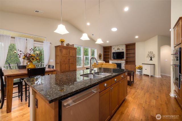 1875 Fraser Avenue, Mount Vernon, WA 98274