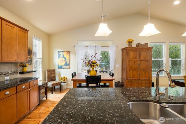 1875 Fraser Avenue, Mount Vernon, WA 98274