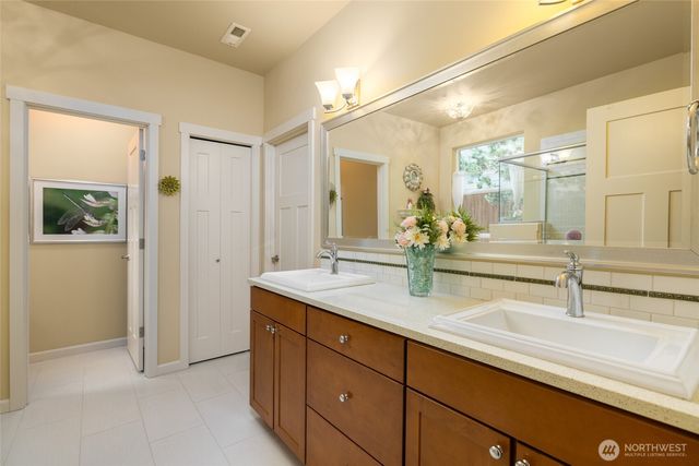 1875 Fraser Avenue, Mount Vernon, WA 98274