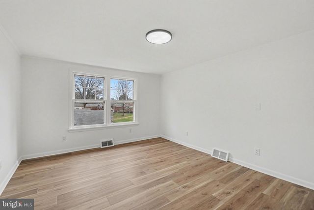 1555 LOCUST ST, New Cumberland, PA 17070