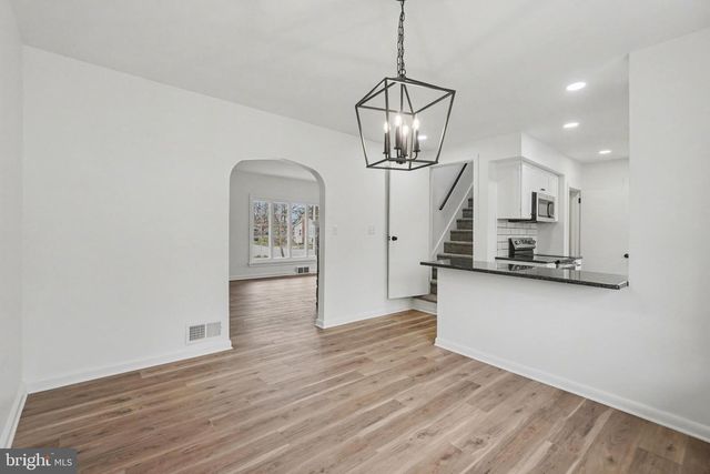 1555 LOCUST ST, New Cumberland, PA 17070