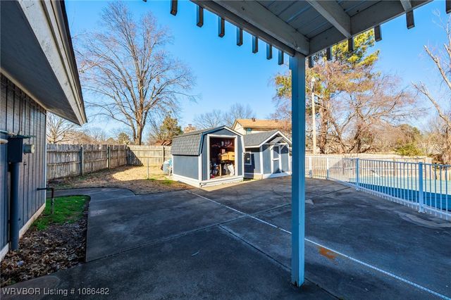 9201 Skypark Drive, Fort Smith, AR 72903