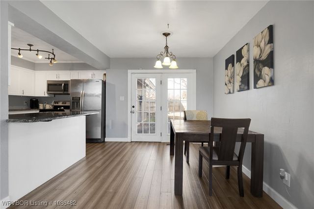 9201 Skypark Drive, Fort Smith, AR 72903