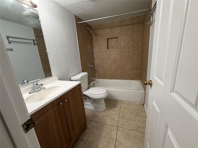 107 E Morrow ST A, Georgetown, TX 78626