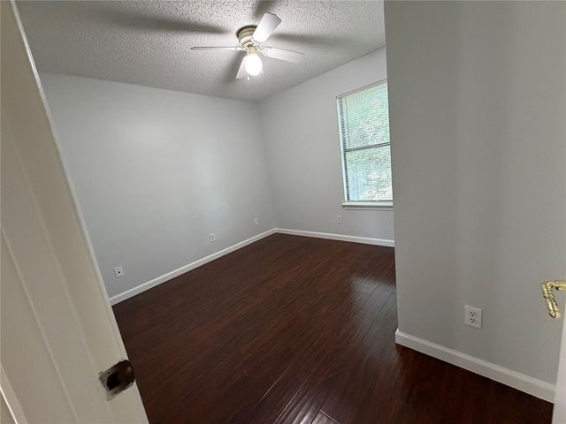 107 E Morrow ST A, Georgetown, TX 78626
