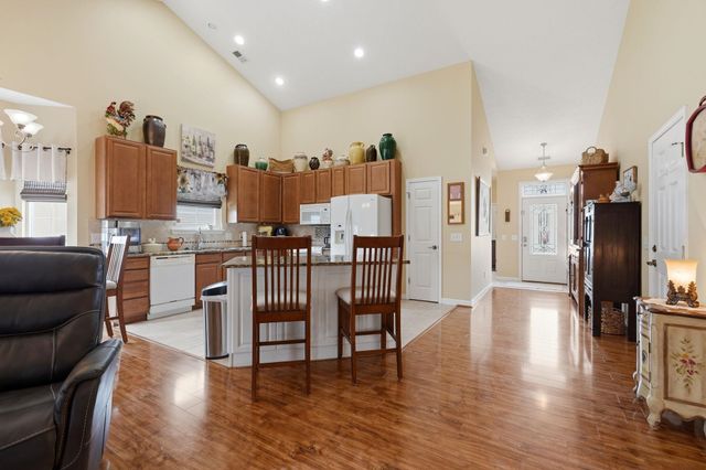 521 Ramblewood Circle, Little River, SC 29566