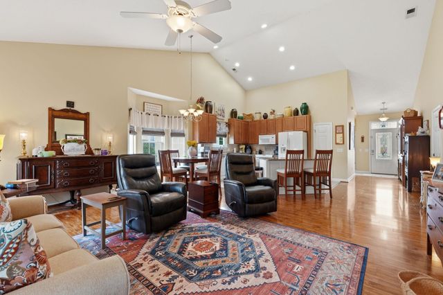 521 Ramblewood Circle, Little River, SC 29566