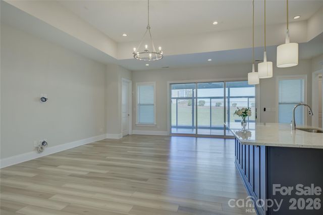 82105 Standing Oak Drive, Charlotte, NC 28278
