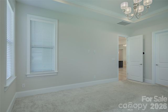 82105 Standing Oak Drive, Charlotte, NC 28278