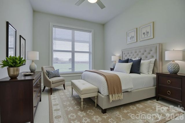 82105 Standing Oak Drive, Charlotte, NC 28278