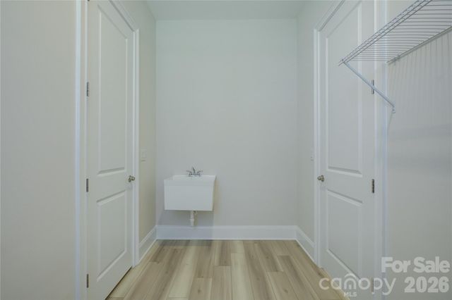 82105 Standing Oak Drive, Charlotte, NC 28278