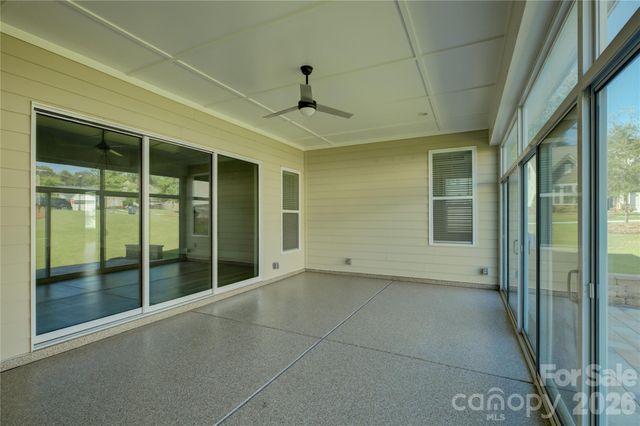 82105 Standing Oak Drive, Charlotte, NC 28278