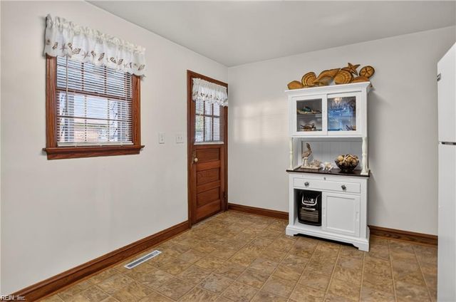 308 Hanbury AVE, Portsmouth, VA 23702